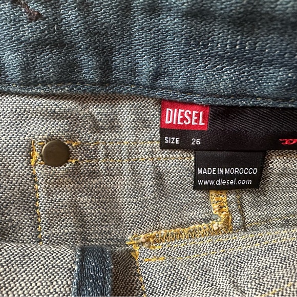 Diesel low waisted Denim Mini Skirt - Picture 3 of 3